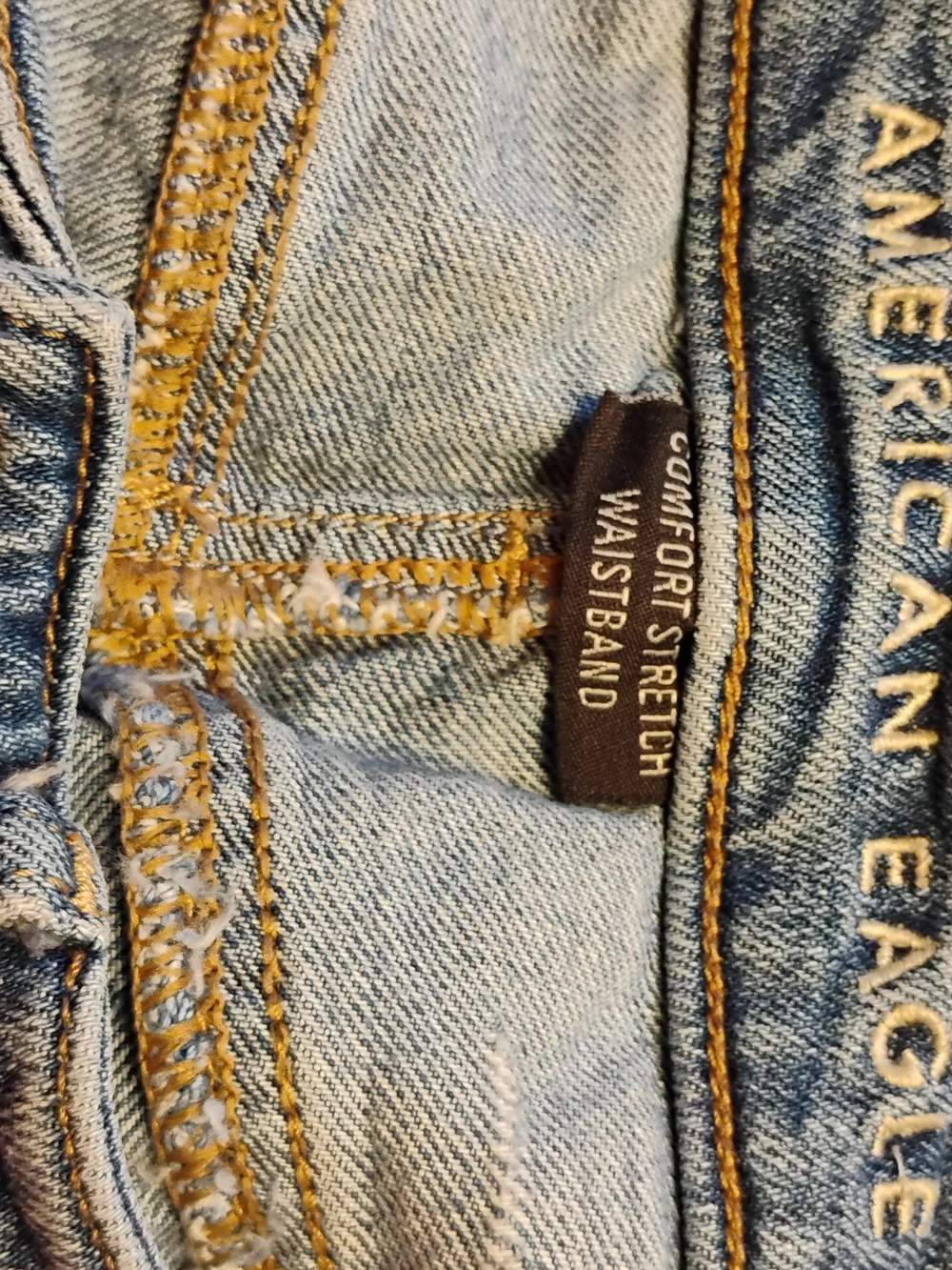 American Eagle Women’s Size 2 Distressed Denim Shorts High Rise Cutoff Frayed